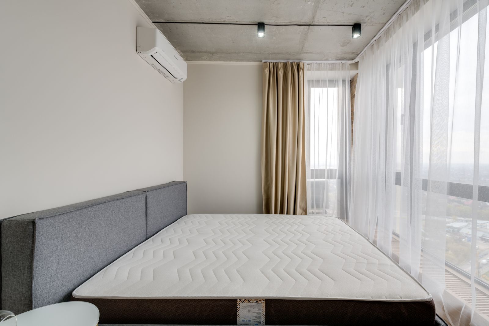 Boxed, Rolled, and Ready to Sleep On: Ten Mattresses That Arrive at Your Door