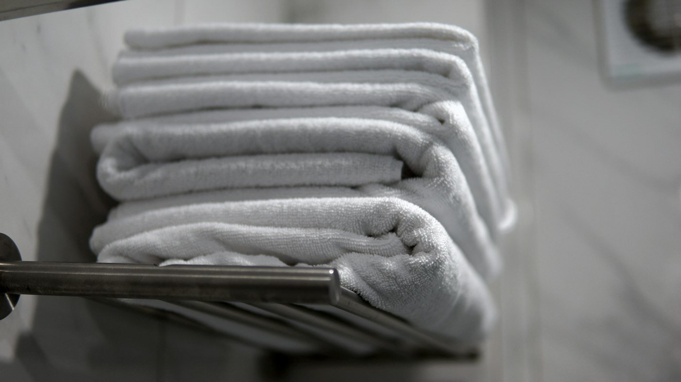 Thick, Thin, or Waffle: How to Choose Bath Towels You Will Like for Years