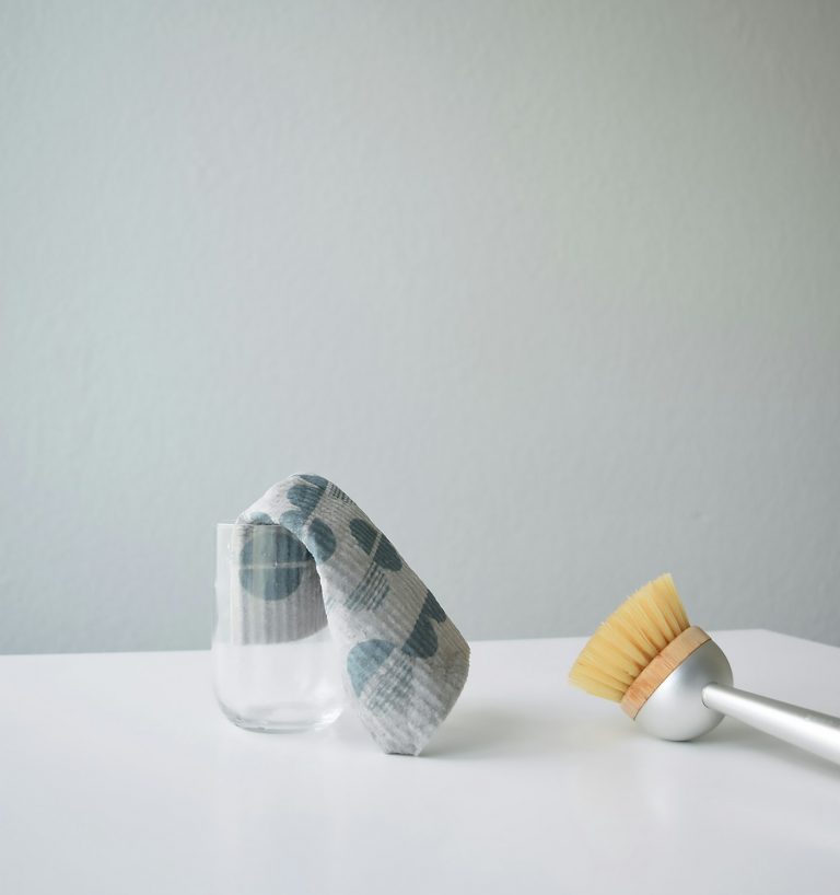 Reusable Cleaning Cloths: Microfiber, Swedish Dishcloths, and Cotton Compared