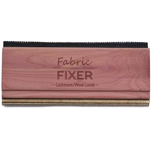 Cedar Handle Cashmere Pill Comb