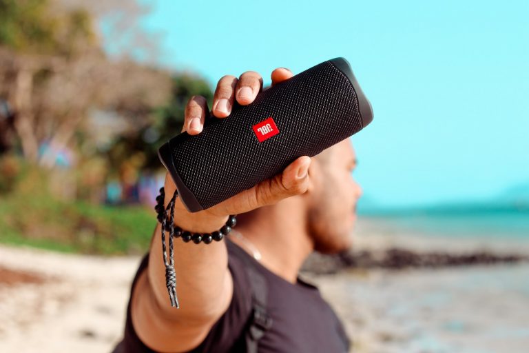 Portable Bluetooth Speakers: Sound, Battery Life, Waterproofing, and Size