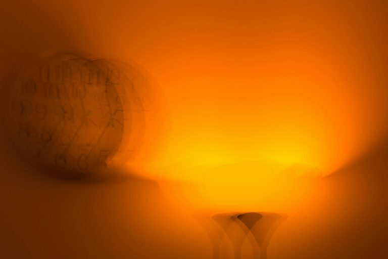 Night Lights for Every Room: Brightness, Warm Light, and Motion Sensors
