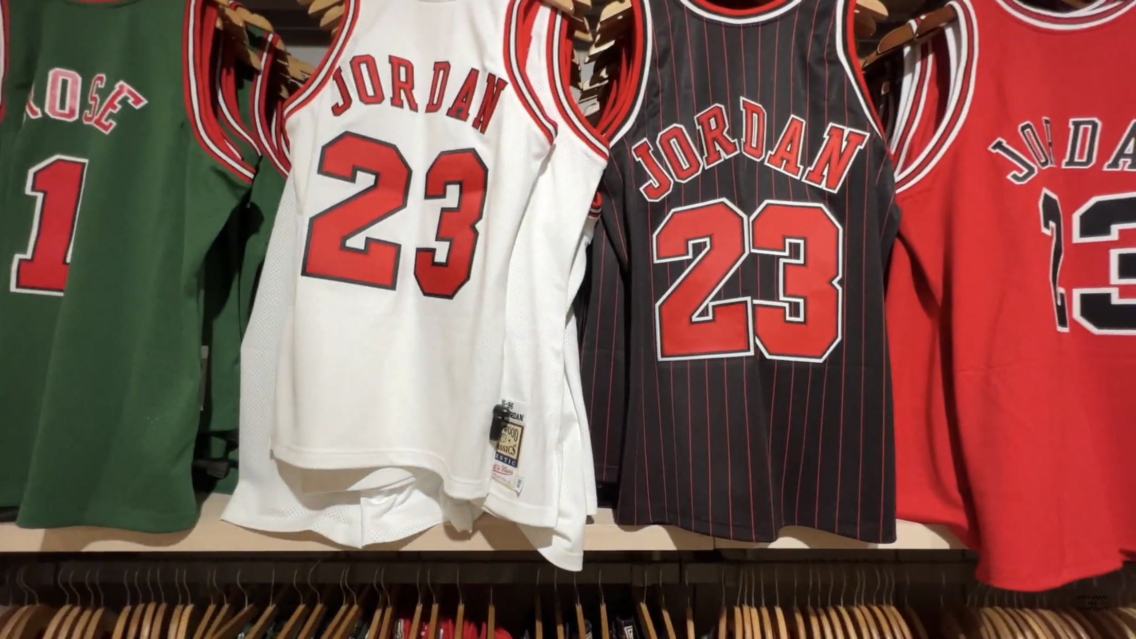 The Best Four Official Sites in America to Shop for Authentic and Quality Sports Merchandise