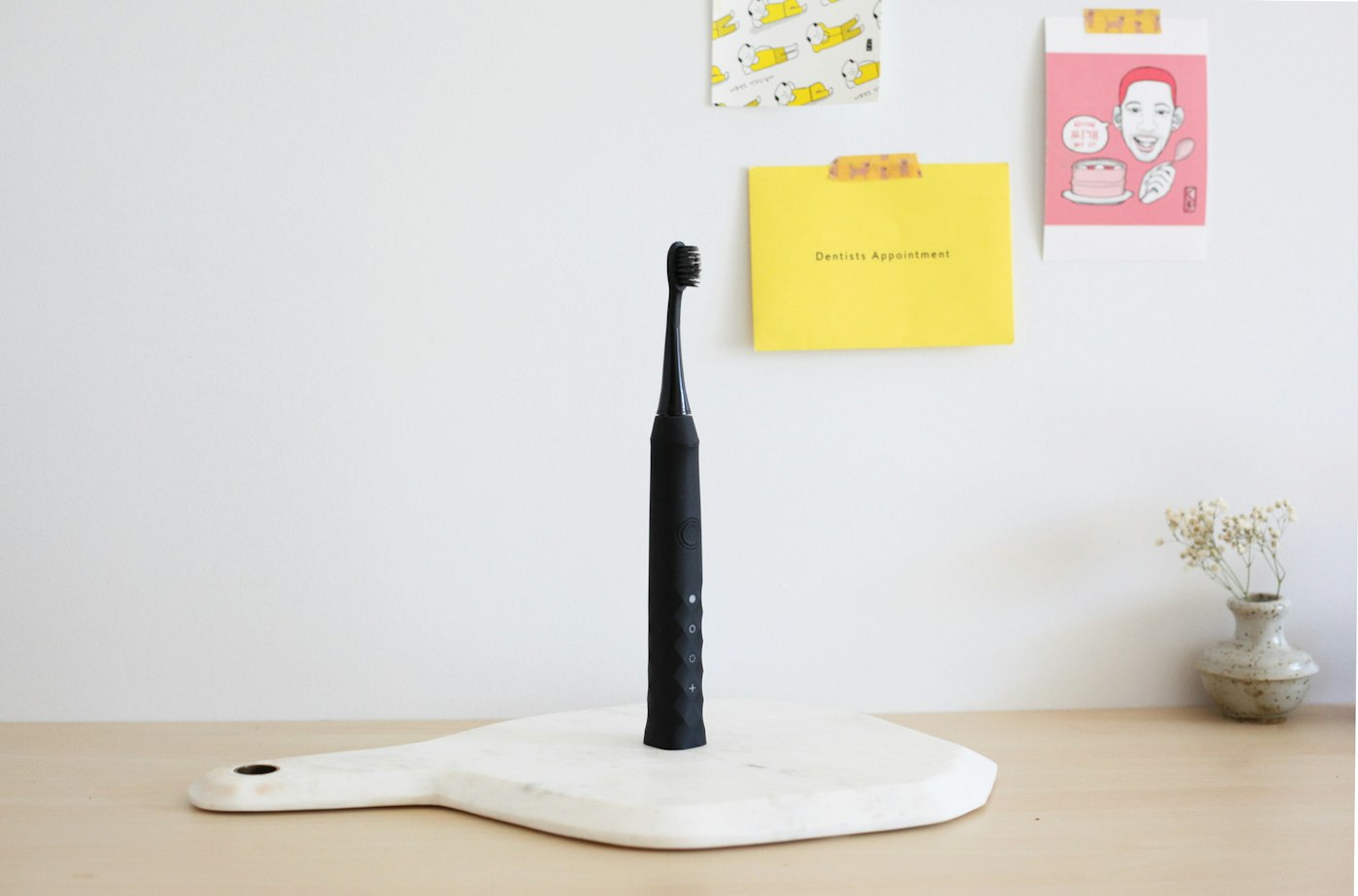 Is an Electric Toothbrush Worth It? Types, Features, and What Dentists Say