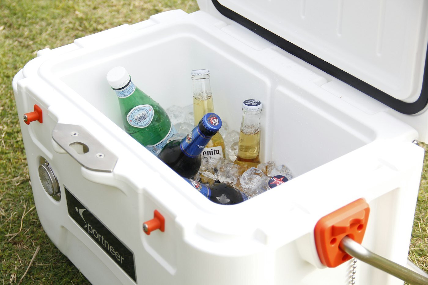 Hard, Soft, or Backpack: How to Choose a Cooler for Beach Days and Camping