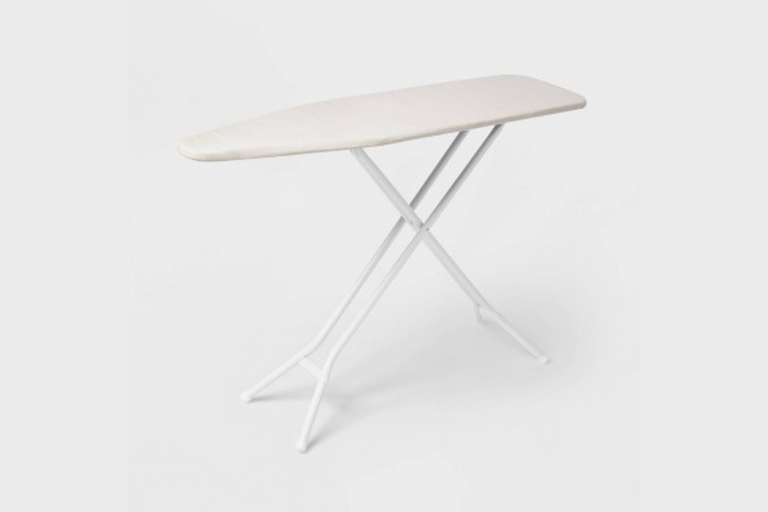 Ironing Board Buying Guide: Standing, Tabletop, Sizes and Safe Setup