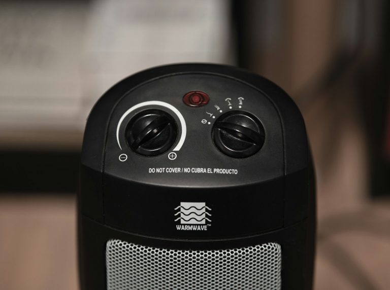 Space Heaters: Ceramic, Oil-Filled, and Tower Options Explained