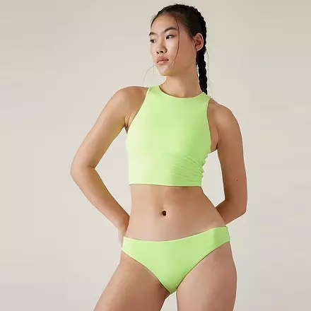 Athleta: Up to 60% OFF Sale