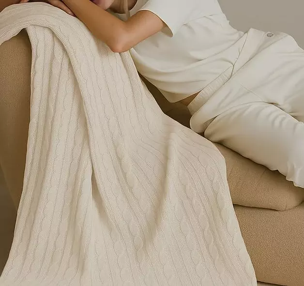 Netbors 100% Pure Cotton Cable Knit Throw Blanket, Ultra Soft Breathable All Seasons Comfy Knitted Lightweighted Washable Blanket for Couch Bed, Farmhouse Home Decor, 60" x 70" White