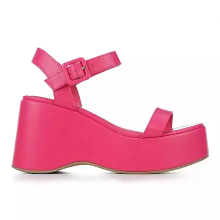 Shoe Carnival: Memorial Day $10 OFF $74.98